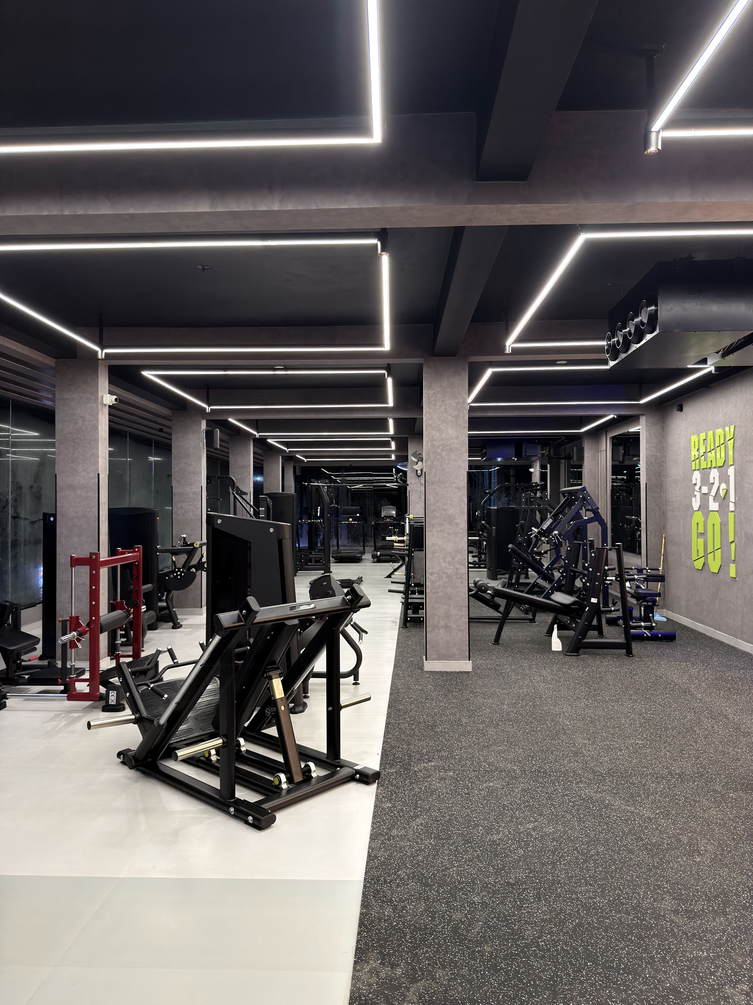 Gym Cleaning Photo 5