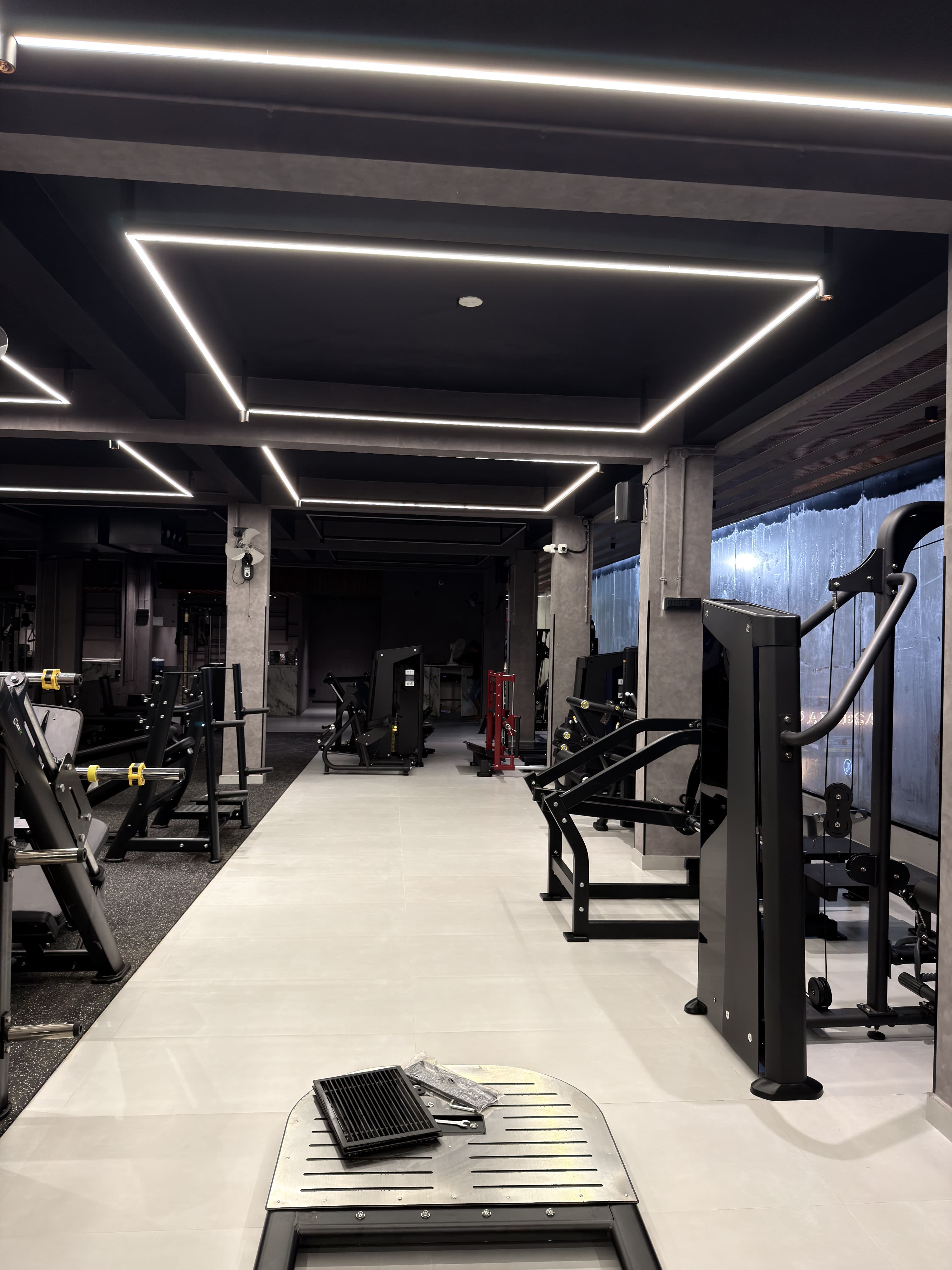 Gym Cleaning Photo 6